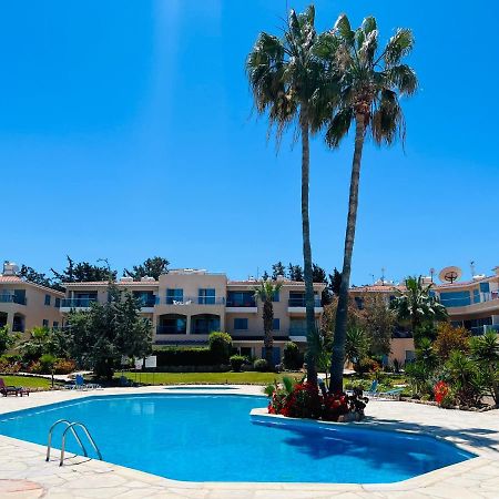 Golden Palms Paradise Garden Paphos Ngoại thất bức ảnh